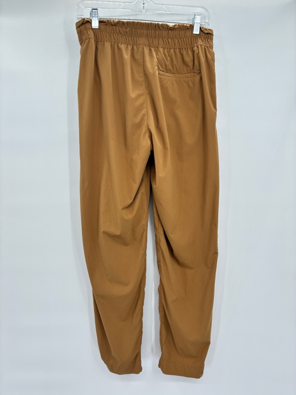 REI Women’s Beyonder Buckskin Brown Nylon Outdoor Lightweight Hiking Pants Small - Picture 9 of 10